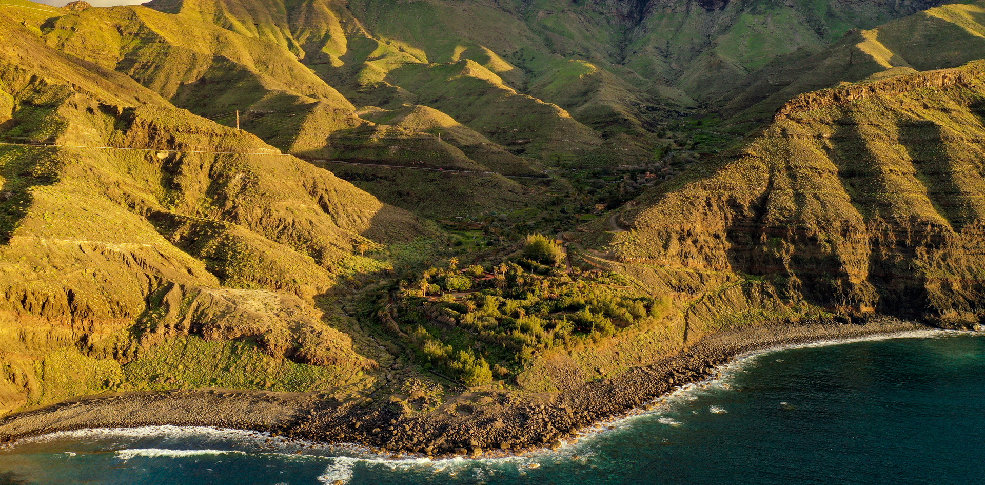 REDONDO DE GUAYEDRA FROM THE AIR